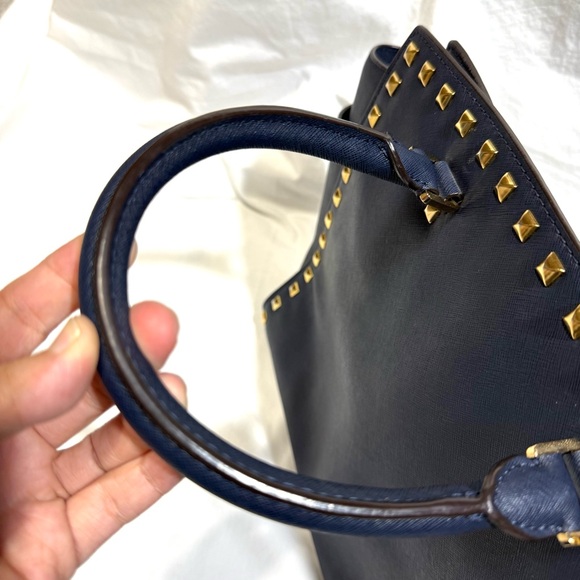 Michael Kors Selma Leather Navy Blue Gold Studded Satchel Handbag Tote XL $428 - Picture 6 of 13